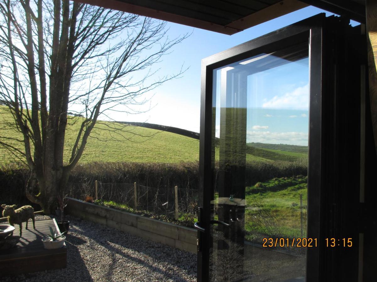 Вілла Stargazing Retreat Merton  Екстер'єр фото
